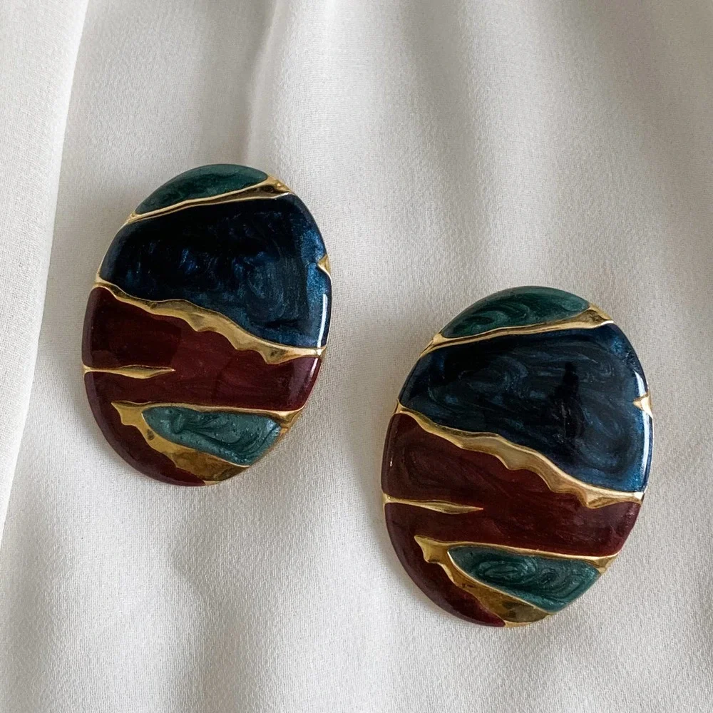 VTG 80s Oval Deep Blue Maroon Earrings
